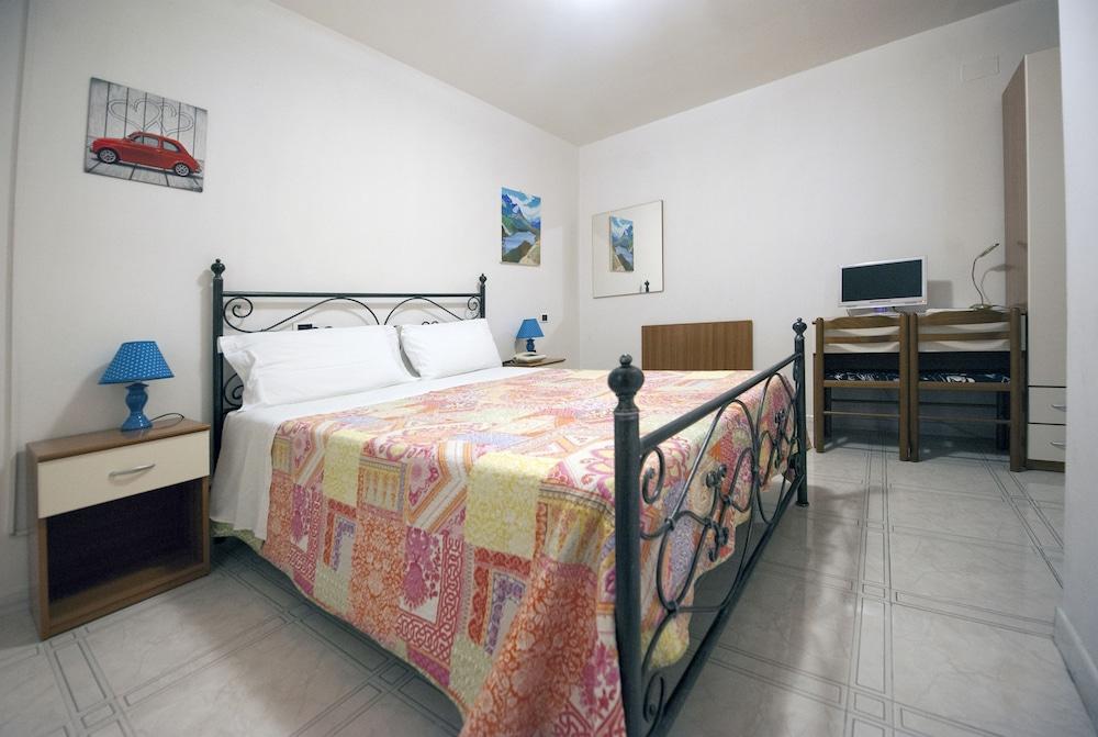 Hotel Athena Сполето Экстерьер фото