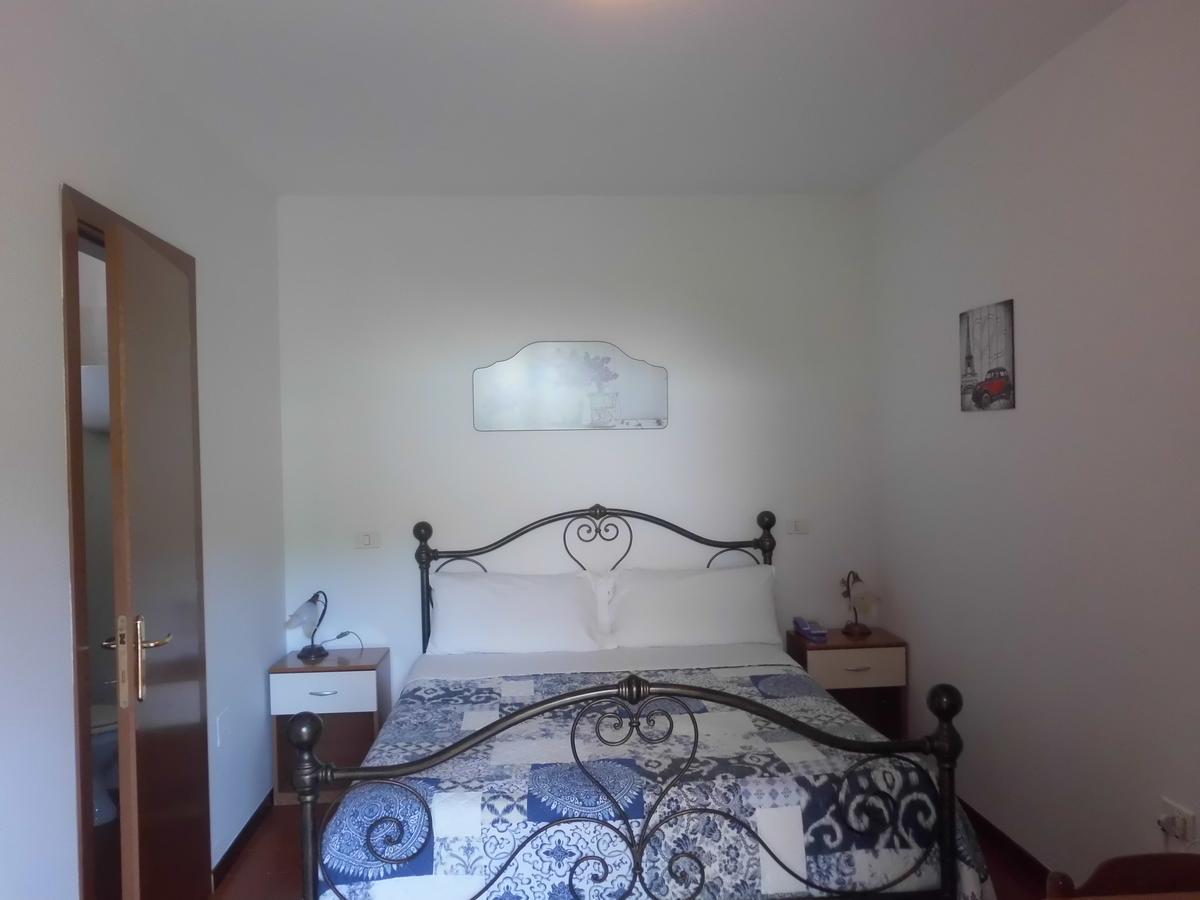 Hotel Athena Сполето Экстерьер фото