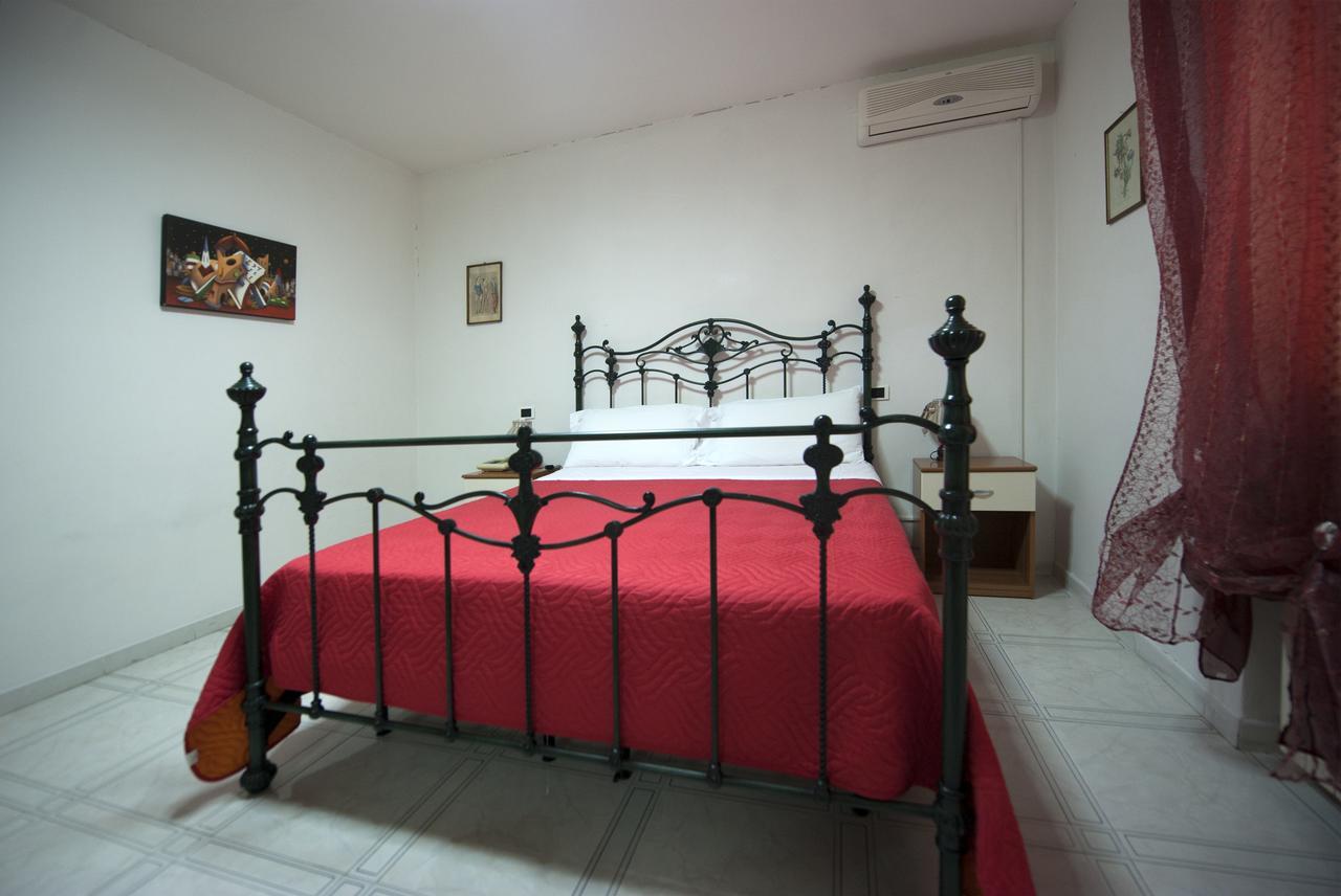Hotel Athena Сполето Экстерьер фото