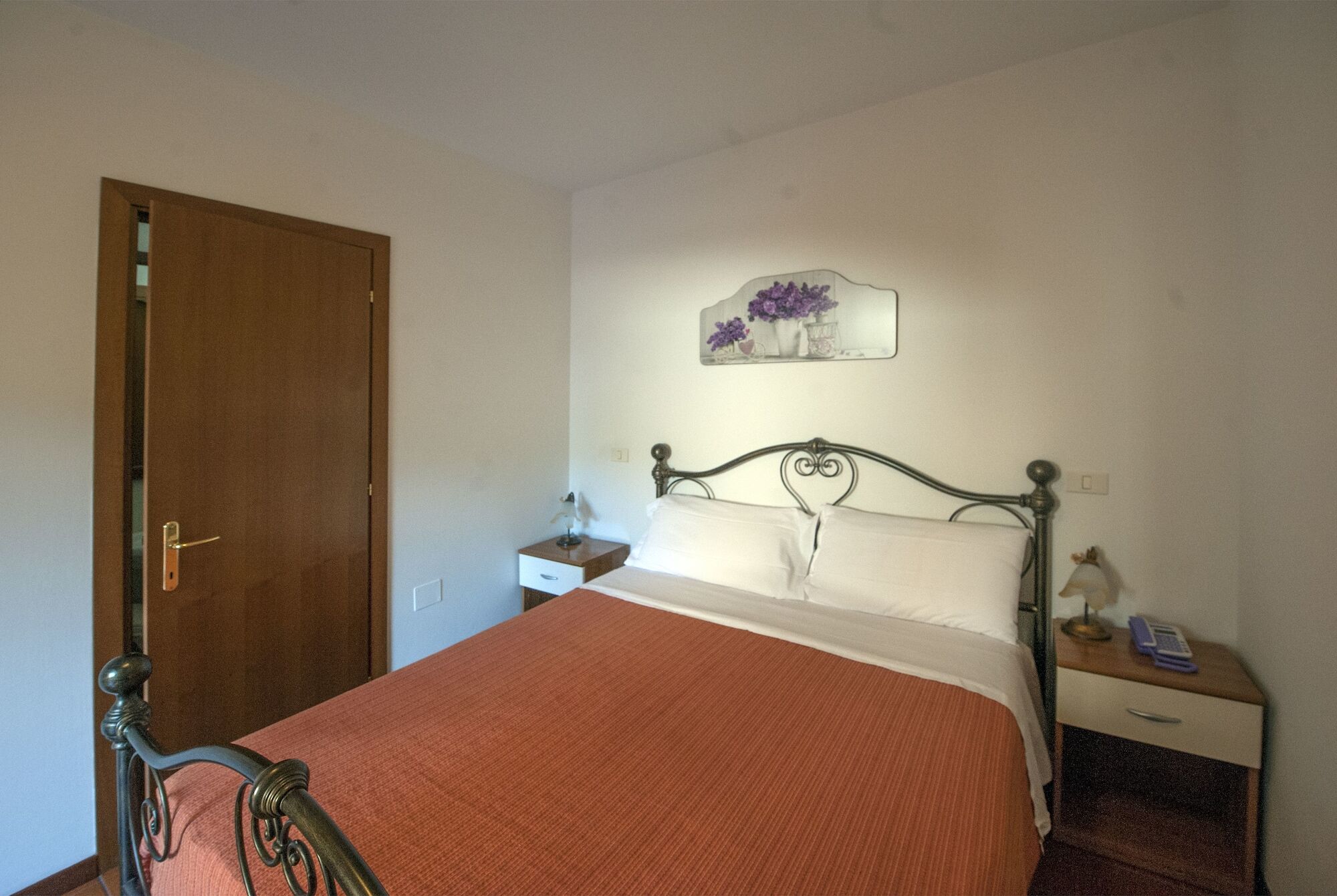 Hotel Athena Сполето Экстерьер фото